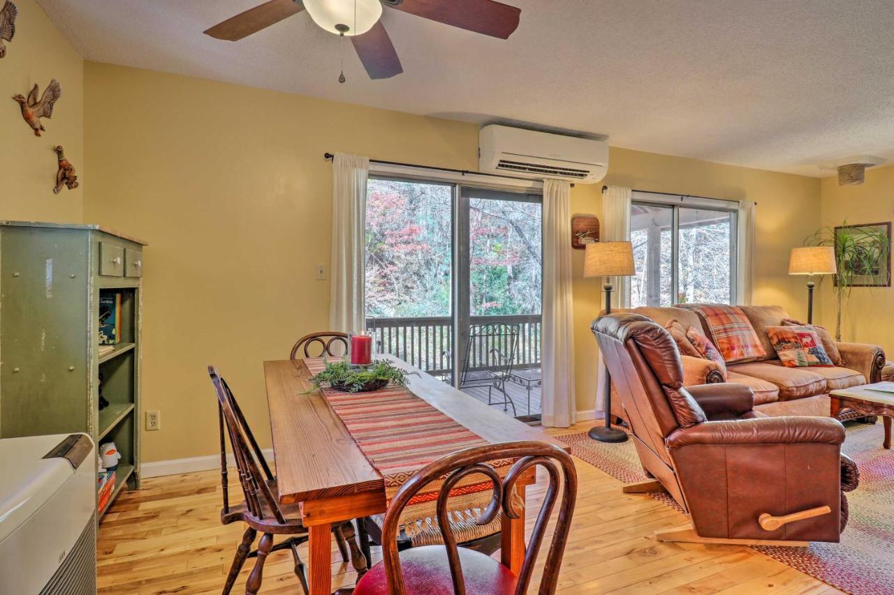 Villa Creekside Retreat With Deck, 18 Miles To Wolf Ridge Weaverville Esterno foto